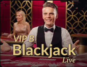 王上源1v2关键拦截！媒体人：救国足一命！传过去就是半场大单刀